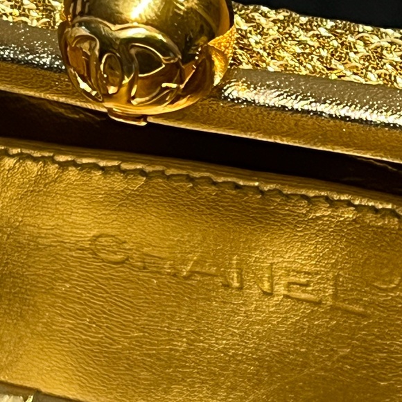 Authentic Chanel Party Pill Box Shoulder Bag - Picture 11 of 16